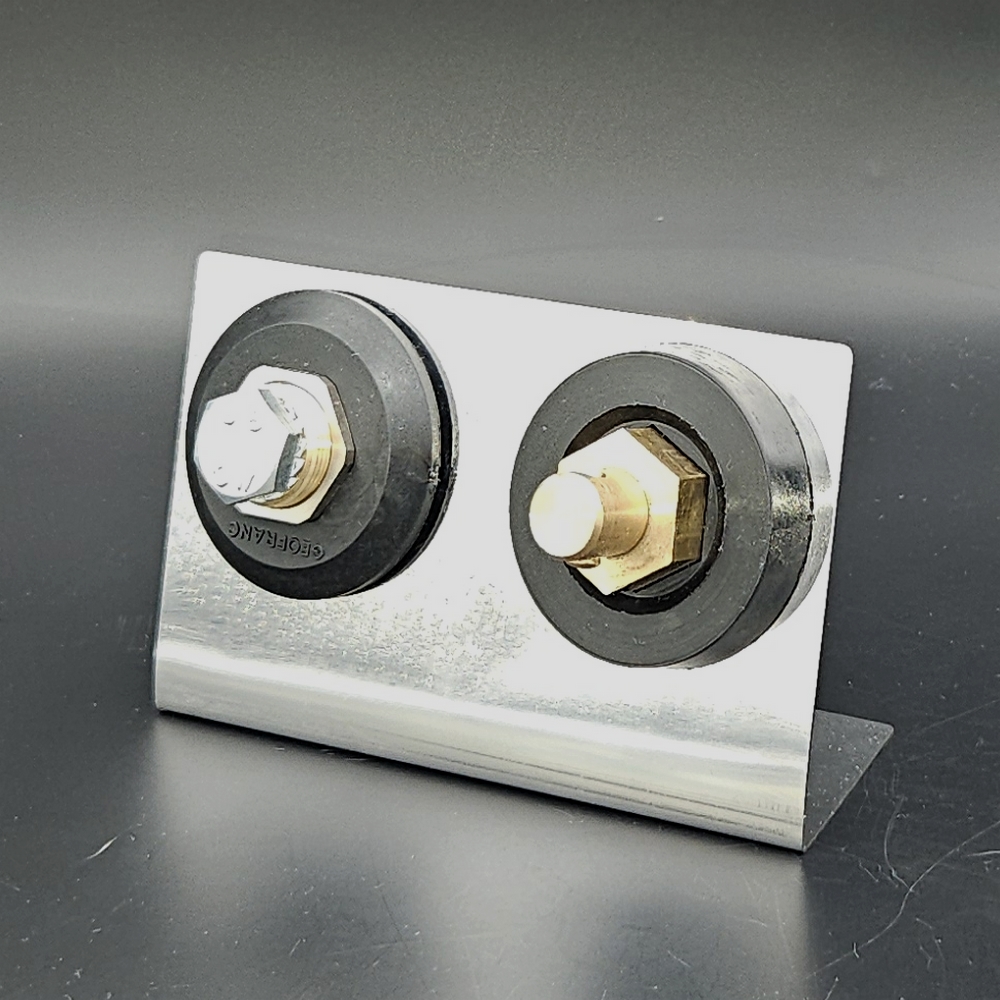 socle male 5106