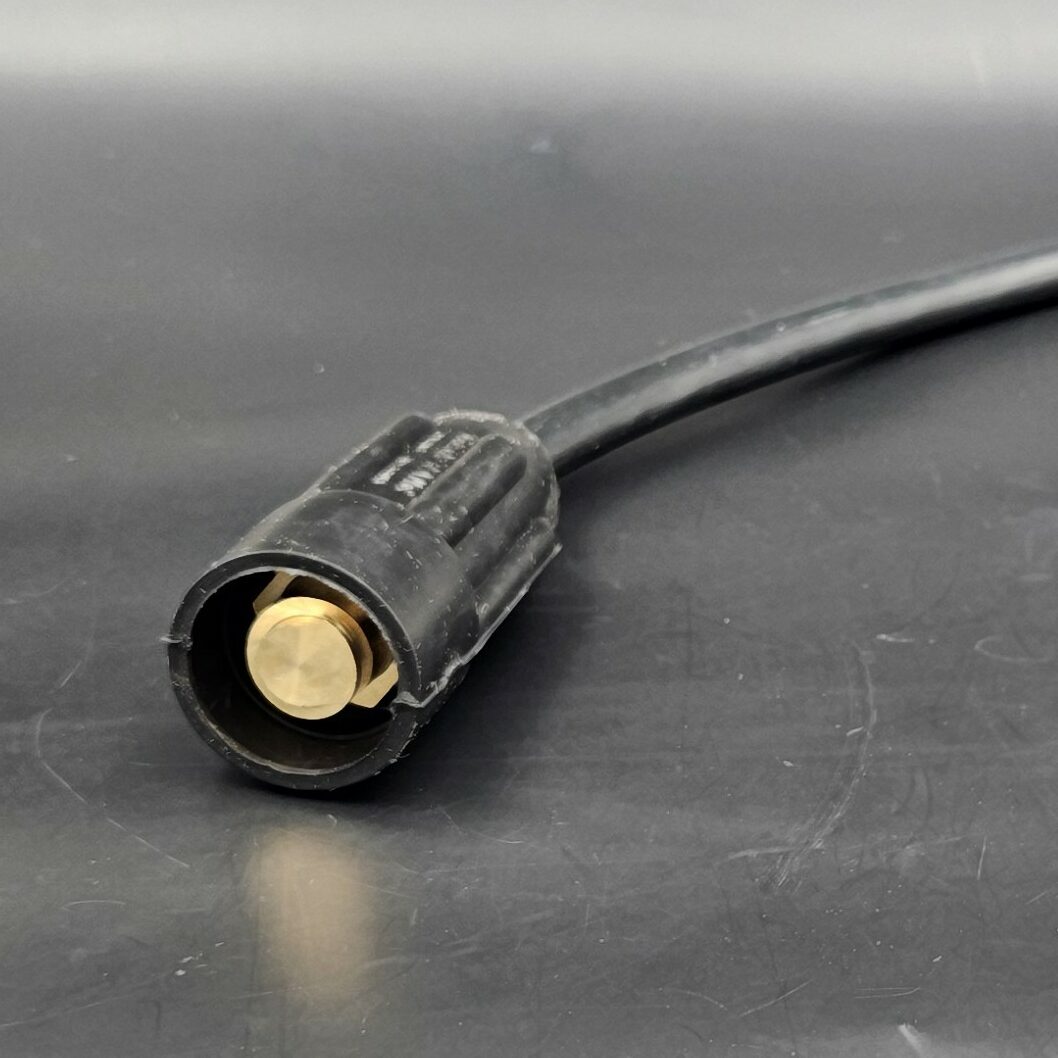 connecteur 704